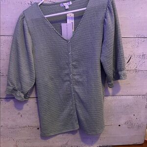 Design History Green Button-Up Top